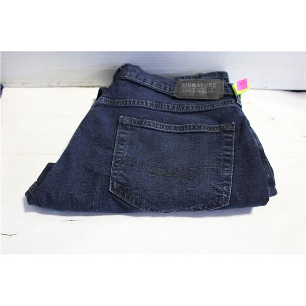 MENS LEVIS STRAUSS AND CO SIGNATURE