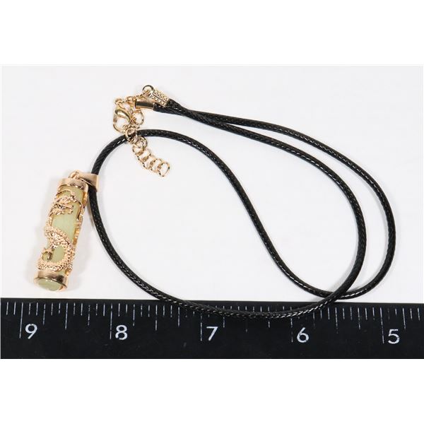 NEW GLOW IN THE DARK IVORY DRAGON DESIGN PENDANT