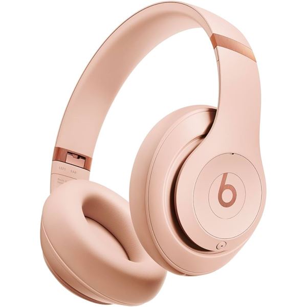 NEW BEATS STUDIO PRO X KIM KARDASHIAN