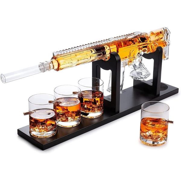 NEW WITHOUT BOX WHISKEY GUN SHAPED DECANTER SET