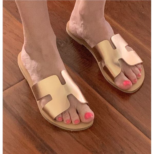 NEW STEVE MADDEN STEVEN GREECE ROSE GOLD SIZE 7