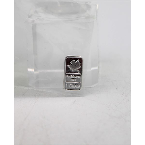 1 GRAM SILVER MAPLE BAR