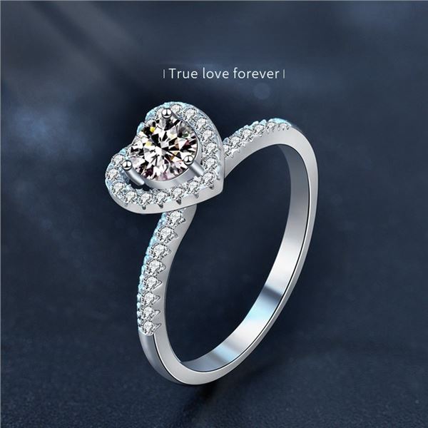 GRA CERTIFIED ROUND BRILLLIANT MOISSANITE 925S