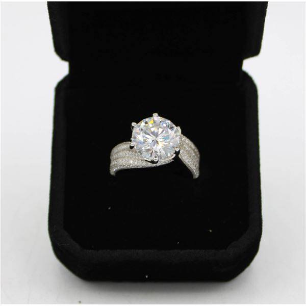 #2261-5.00 CT GRA CERTIFIED ROUND BRILLIANT CUT