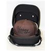 Image 1 : 4 HATS IN CARRYING CASE