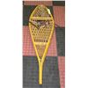 Image 1 : VINTAGE PAIR OF ADULT WOODEN SNOWSHOES 46" X 14"