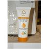 Image 1 : CASE WITH 75 100ML ALOE VERA HAND CREAM