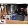 Image 1 : BOX WITH 12 LITER POT, SMOKEY 8.5"-DIAMETER