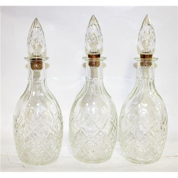 VINTAGE LONDON WINERY LIMITED GLASS DECANTERS