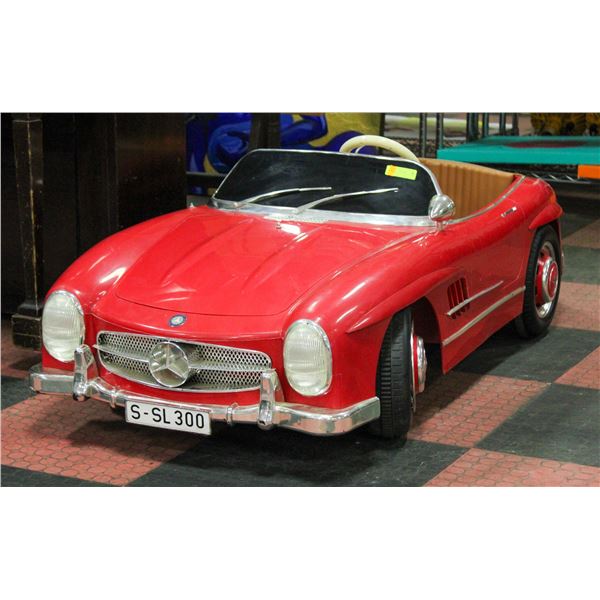 MERCEDES ELECTRIC KIDS CAR NEW BATTERY LIGHTS/