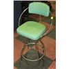 Image 1 : VINAGE GREEN BAR STOOL