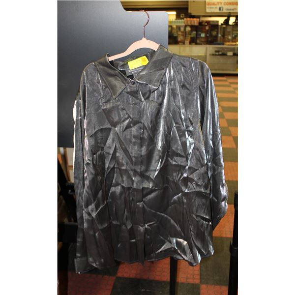 NEW S/28 WORKING CLASSIC DRESS SHIRT