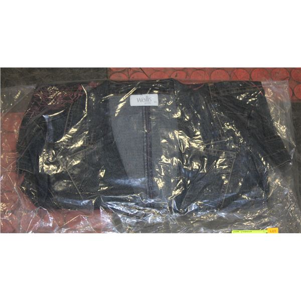 NEW WALLIS JEAN SKIRT SIZE 10 W/ FLOWER DESIGN