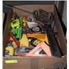 Image 1 : BOX OF CARPENTER'S TOOLS INCL. LASER LEVEL,