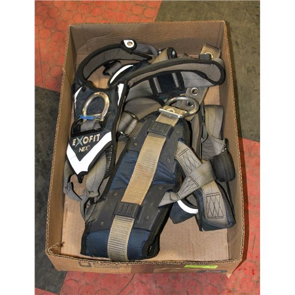 BOX WITH SALA EXOFIT NEX FALL PRO HARNESS