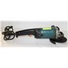Image 1 : MAKITA 12.5 AMP ANGLE GRINDER WITH BLADE