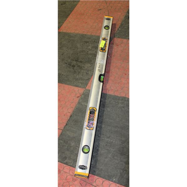 BUNDLE OF 3 ALUMINUM CARPENTER'S LEVELS -