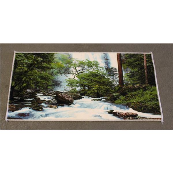 FREIGHT CLAIM CARPET/RUG APPROX 20" X 40"