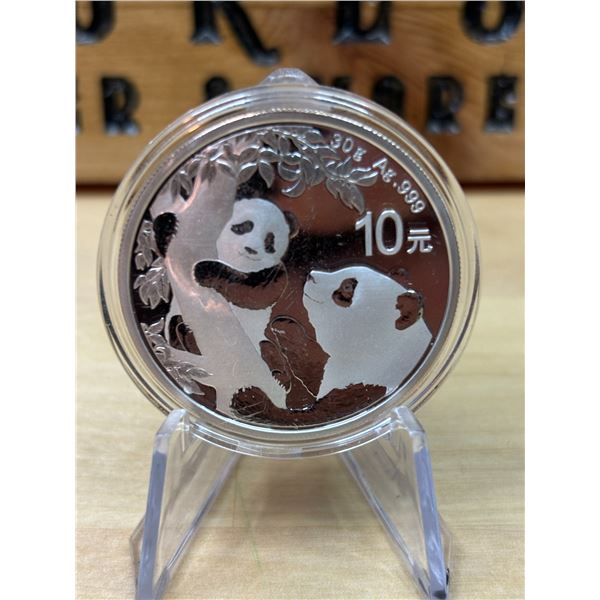 Lot 4-1) 30g Cinese Panda 2021 silver coin