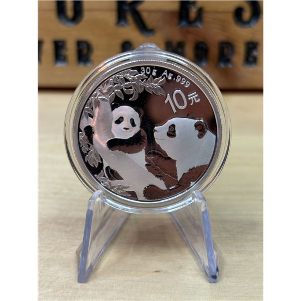 Lot 8-1) 30g Cinese Panda 2021 silver coin