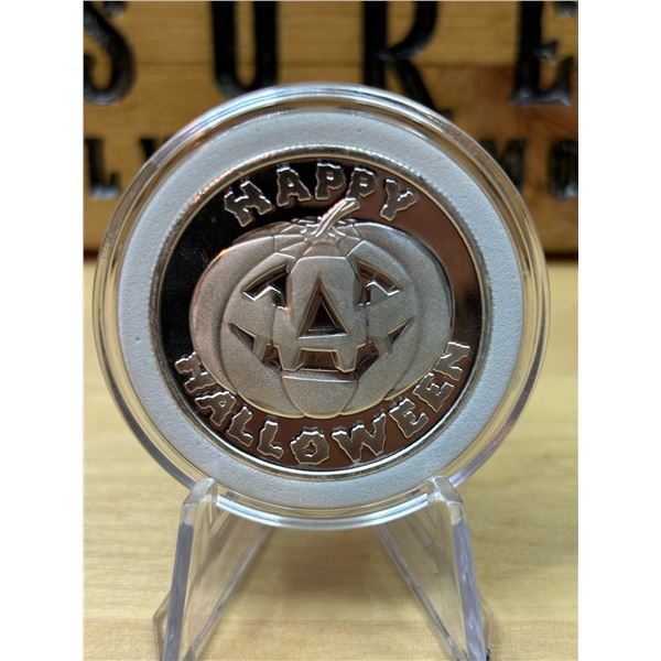 Lot 25-1) 1 oz Happy Halloween Silver round