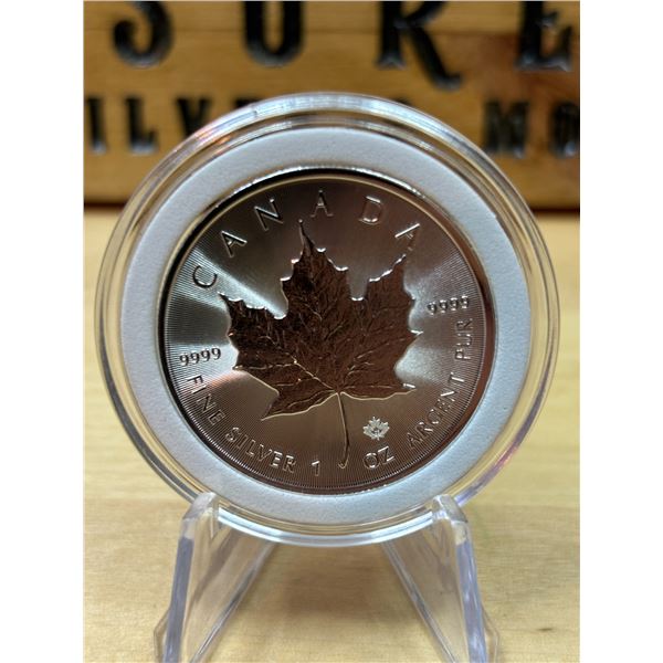 Lot 50-1) 1 oz Canadian Maple 2022 Silver