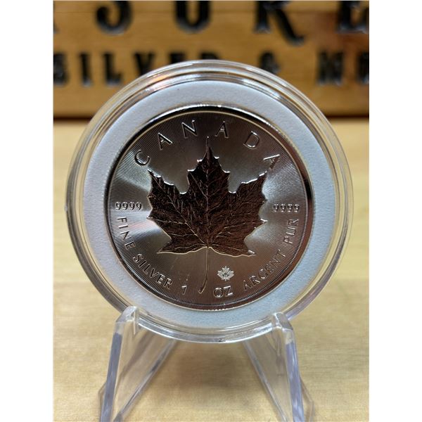 Lot 54-1) 1 oz Canadian Maple 2022 Silver