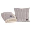 Image 1 : Throw and Pillow Set