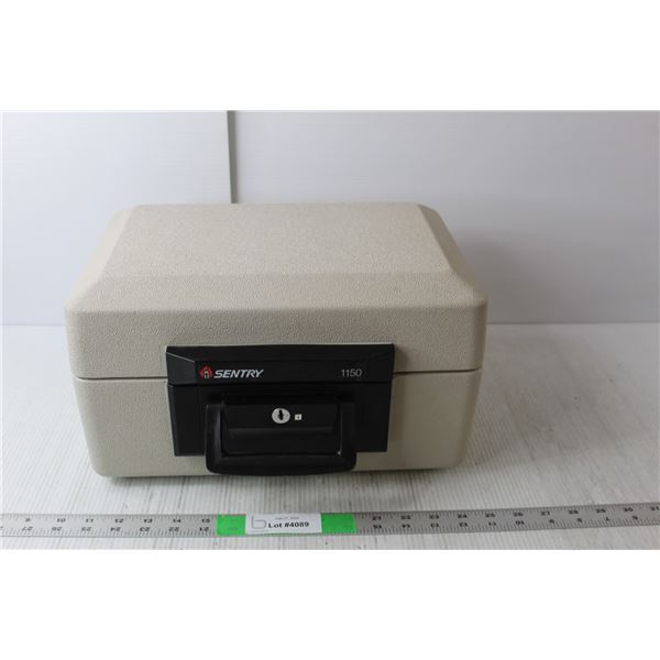 Sentry 1150 Safe- No Key, As Is 8.25" Tall x 14" Long x 9.5" Wide WILL NOT SHIP