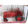 Image 3 : Ertl McCormick Farmall Die Cast 1/16 Scale A Tractor