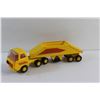 Image 2 : Tonka Die Cast Farming Truck with Trailer Toy - Some Damage