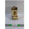 Image 1 : Vintage Wall Mount Metal Match Box