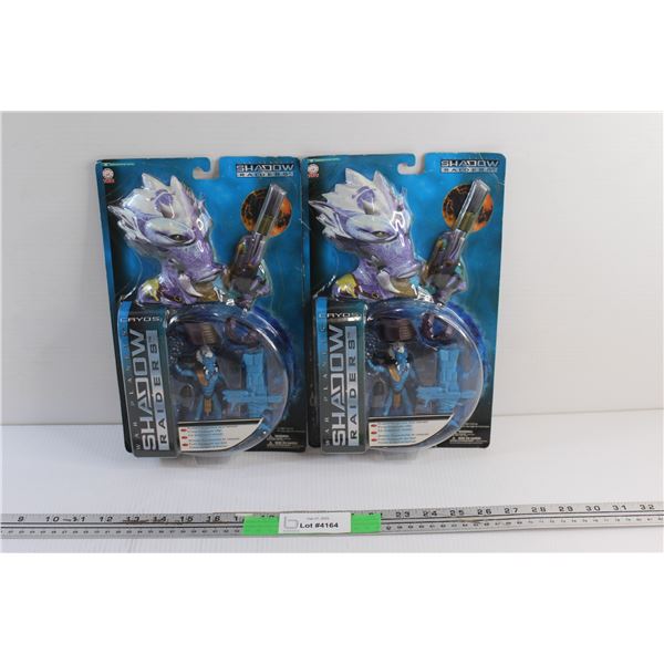 (2) War Planets Cryos Shadow Raiders Figures - Sealed