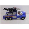 Image 2 : Tonka Battery Powered Tow Truck - Untested - 15" x 5.5" x 8"