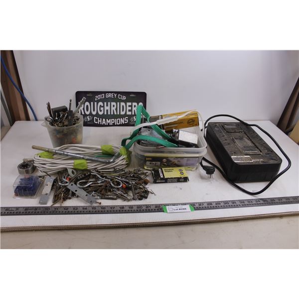 CyberPower 850VA Electrical Hub - Powers On, Assorted Hardware & Tools, Misc. - All As is