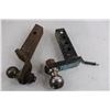 Image 2 : (2) Trailer Hitches & Pin - As is