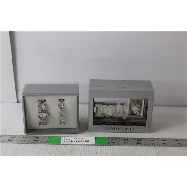 Daniel David Quartz Watch & Desk Clock/Photo Frame 2.25" Tall
