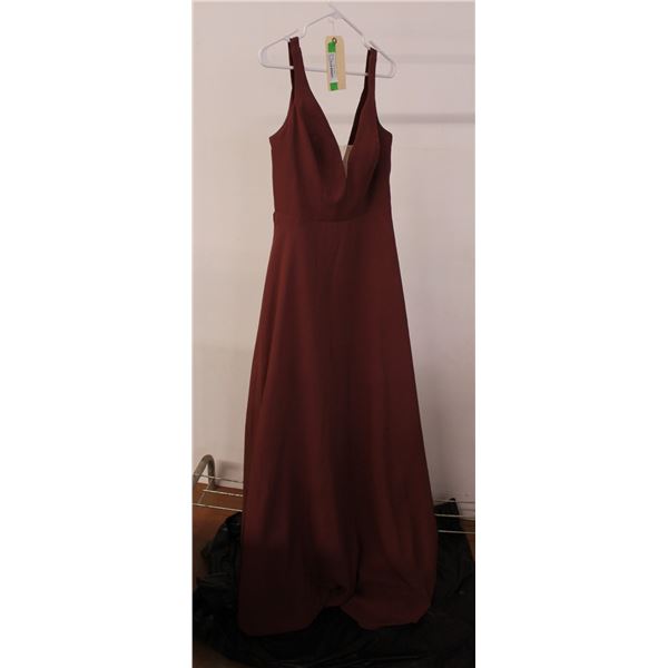 Sorella Vita Burgundy V- Cut Dress-10