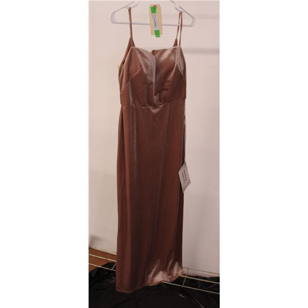 Sorella Vita Cashmere Velvet Gown-10