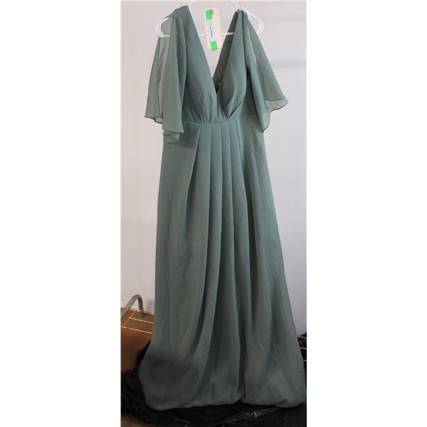 Sorella Vita Green Chiffon Gown- 14