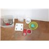 Image 4 : Plastic Tote 11'' x 16'' x 21''. Smart Scale, Food Containers, Dish Rack and Misc