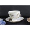 Image 4 : (5) Porcelain Tea Cup & Saucer Sets: Royal Vale & Royal Albert & Cololough, Queen Anne
