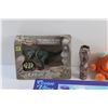 Image 2 : Plush Toys, Flashlight, 1000 pc Jigsaw Puzzle and Jurassic Dinosaur Toy