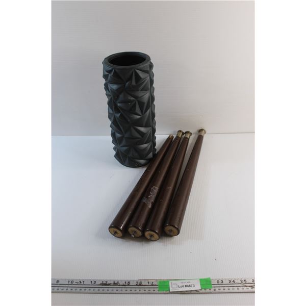 Exercise Roller and (4) Vintage MCM Furniture Legs 17''