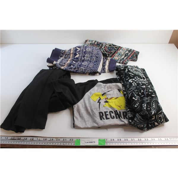 Tank Top, Leggings, Kids' T Shirt and Scarf