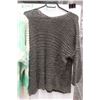 Image 4 : (2) Knit Sweater and Cardigan - Size M