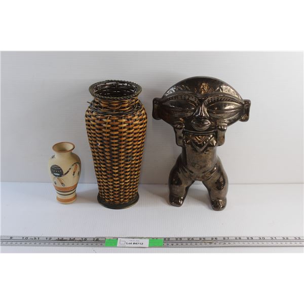 Ceramic Polynesian Decor, Wicker and Ceramic Flower Vases