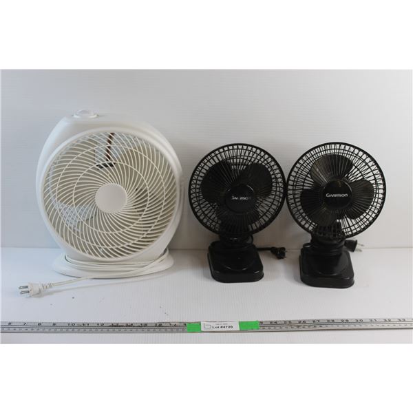 (2) Garrison Desk Fans and Floor Fan - Tested