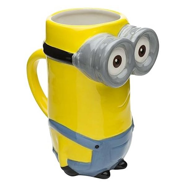 NEW ZAKS DESIGNS DESPICABLE ME KEVIN MUG