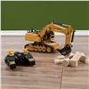 Image 1 : NEW HEY PLAY! REMOTE CONTROL TRACTOR EXCAVATOR